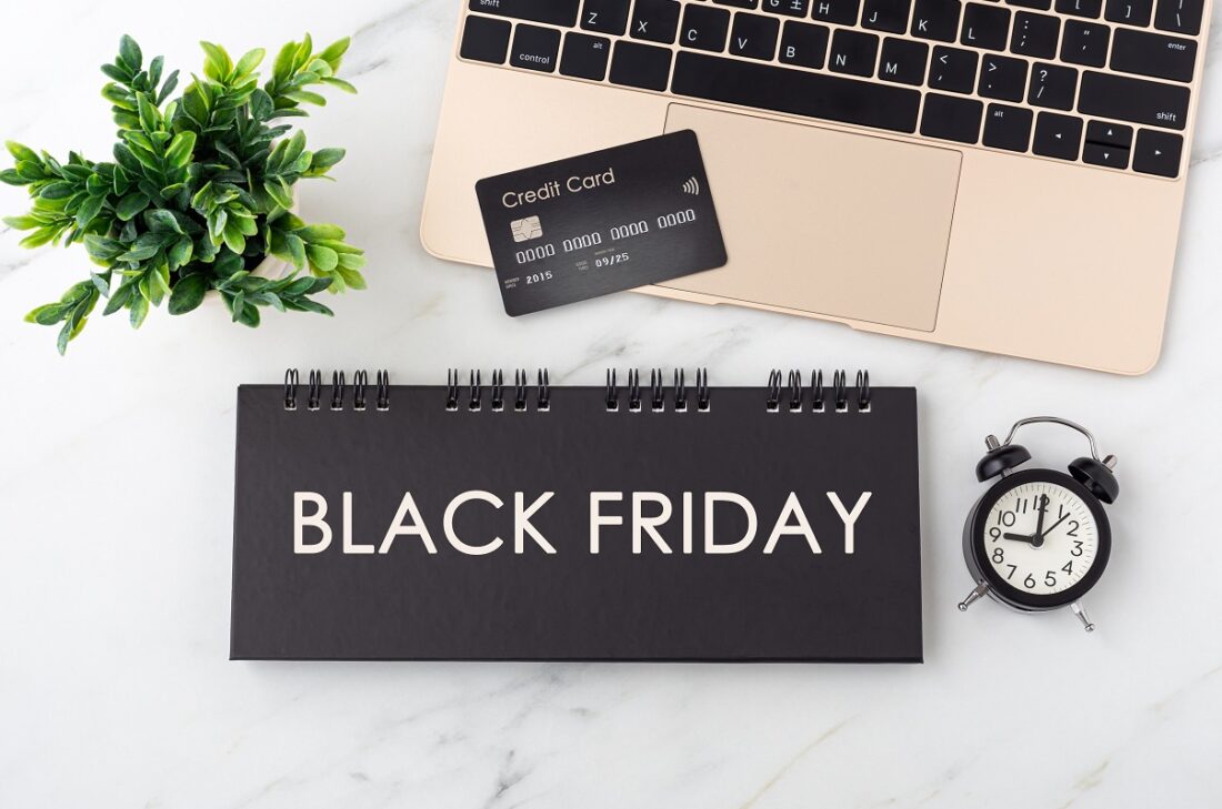 Black,Friday,Sale,Concept,With,Laptop,And,Credit,Card,,Online