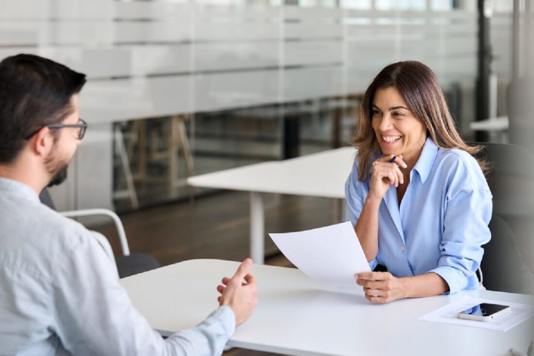 Smiling,Professional,Female,Hr,Having,Job,Interview,Meeting,With,Male